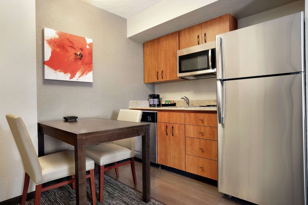 Homewood Suites by Hilton Phoenix Chandler 10/39