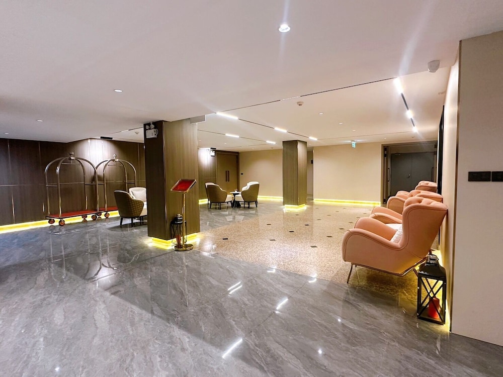 Miloft Suvarnabhumi Airport Hotel 36/50