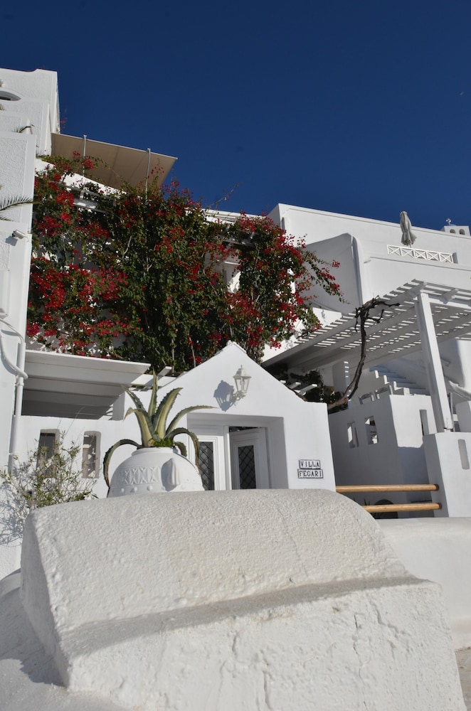 Villa Fegari 41/50