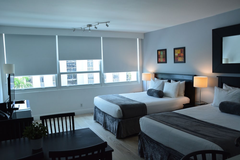 New Point Miami 27/54