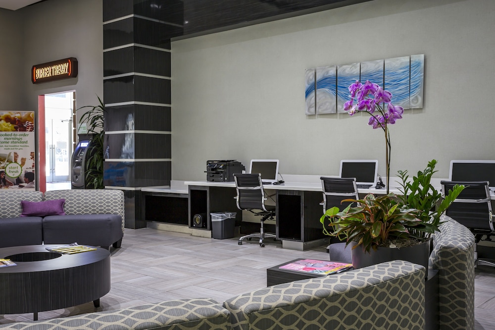 Holiday Inn Houston Downtown 10/77