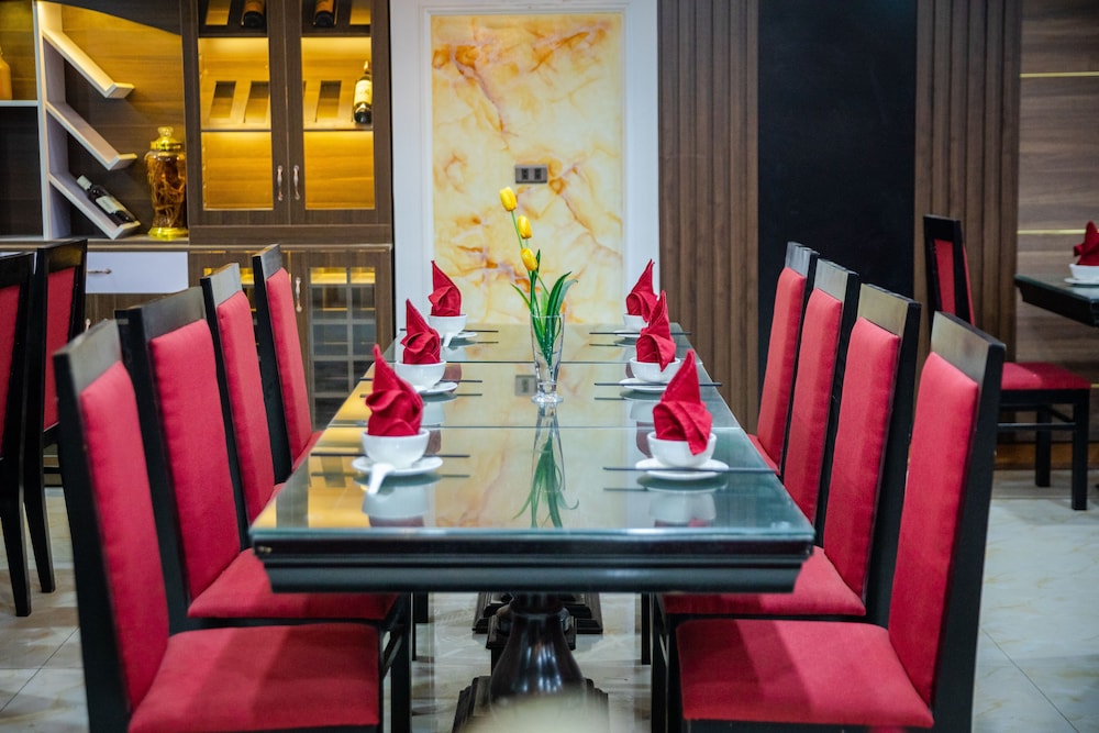 Kim Cuong Hotel 45/51