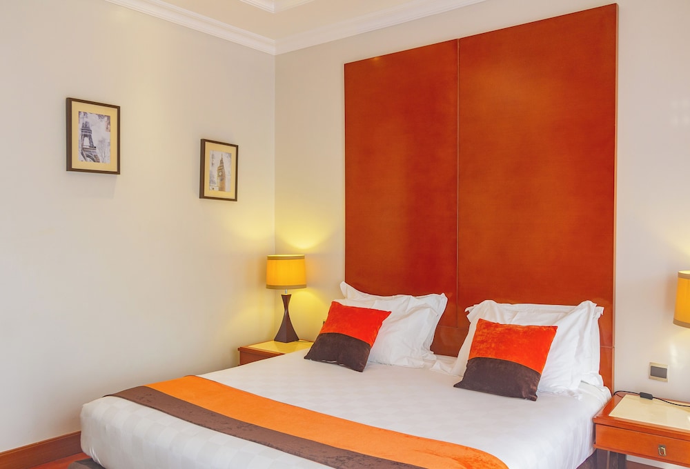 Alba Hotel Meru 14/50