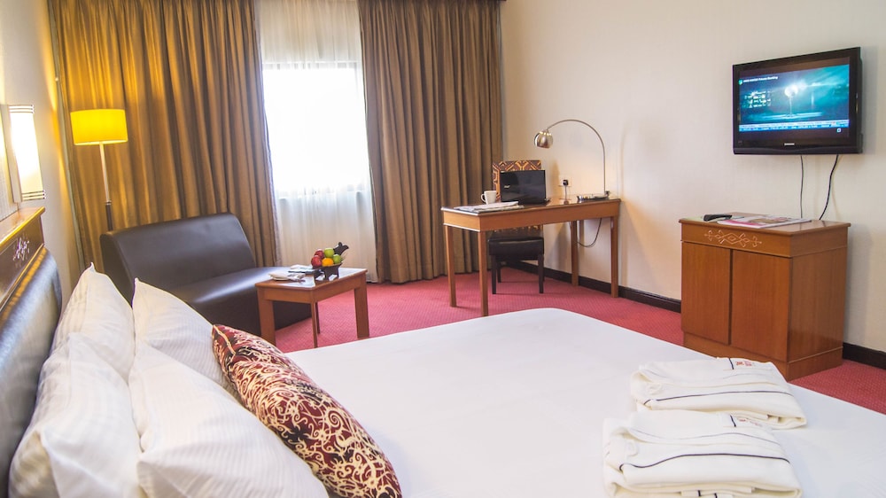 HOTEL GRAND CONTINENTAL KUCHING 44/89