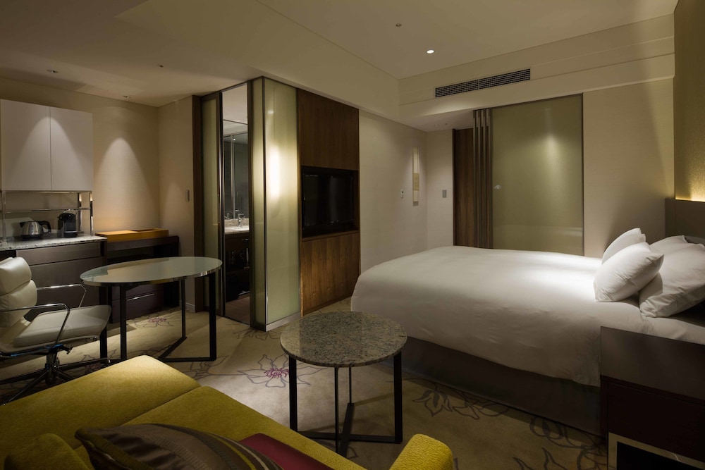 Osaka Marriott Miyako Hotel 11/54