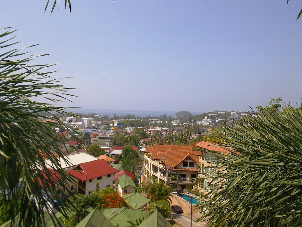 Mountain Sea View Luxury Apartments 3/72