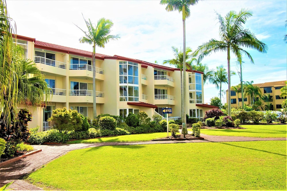 Key Largo Apartments 8/65