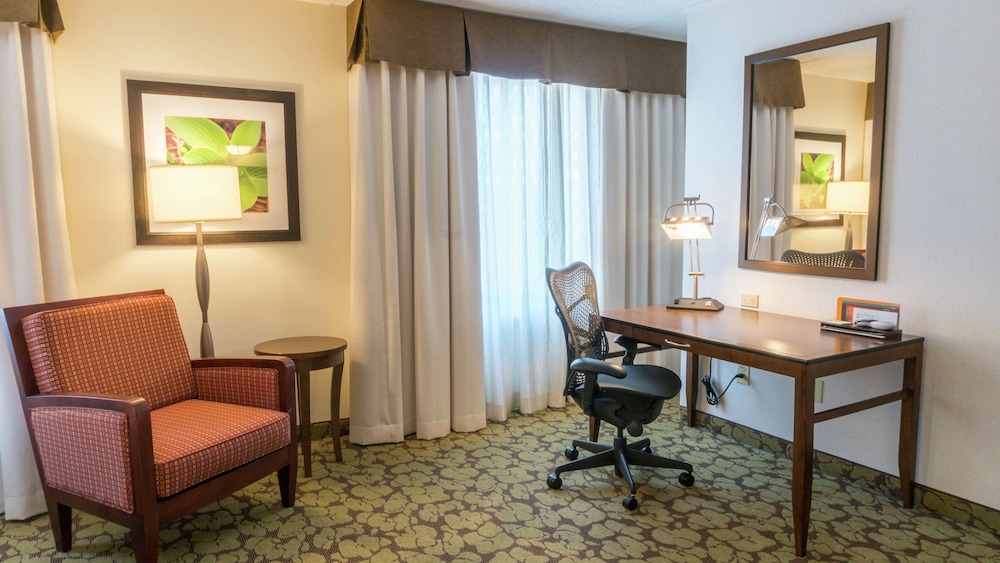Hilton Garden Inn Plymouth, MI 37/42