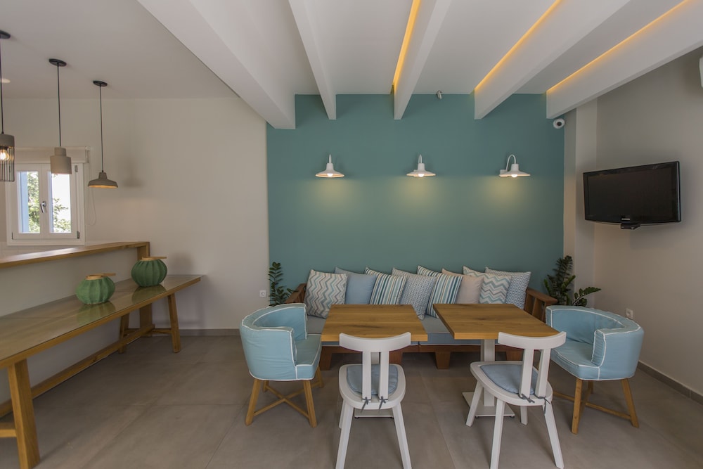 Preka Maria Hotel 33/39