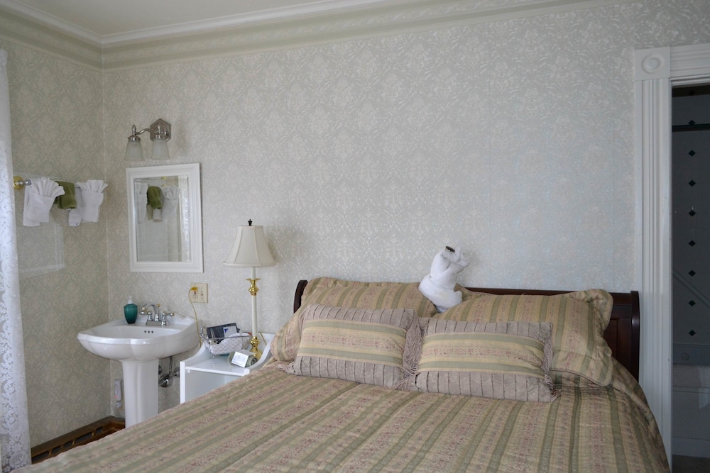 Cheney House 11/50