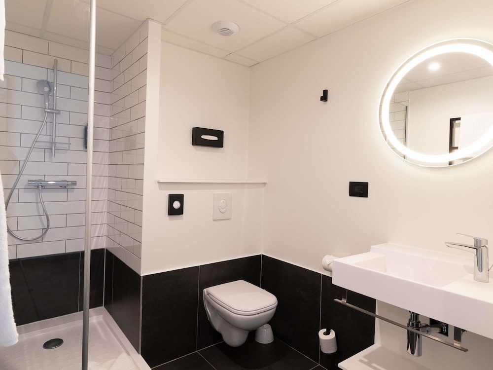 Ibis Roquebrune Cap Martin Menton 48/50