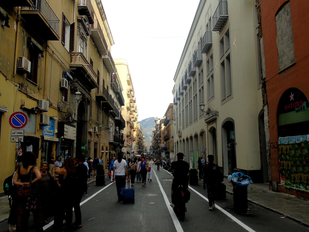 Suite Quaroni 36/49