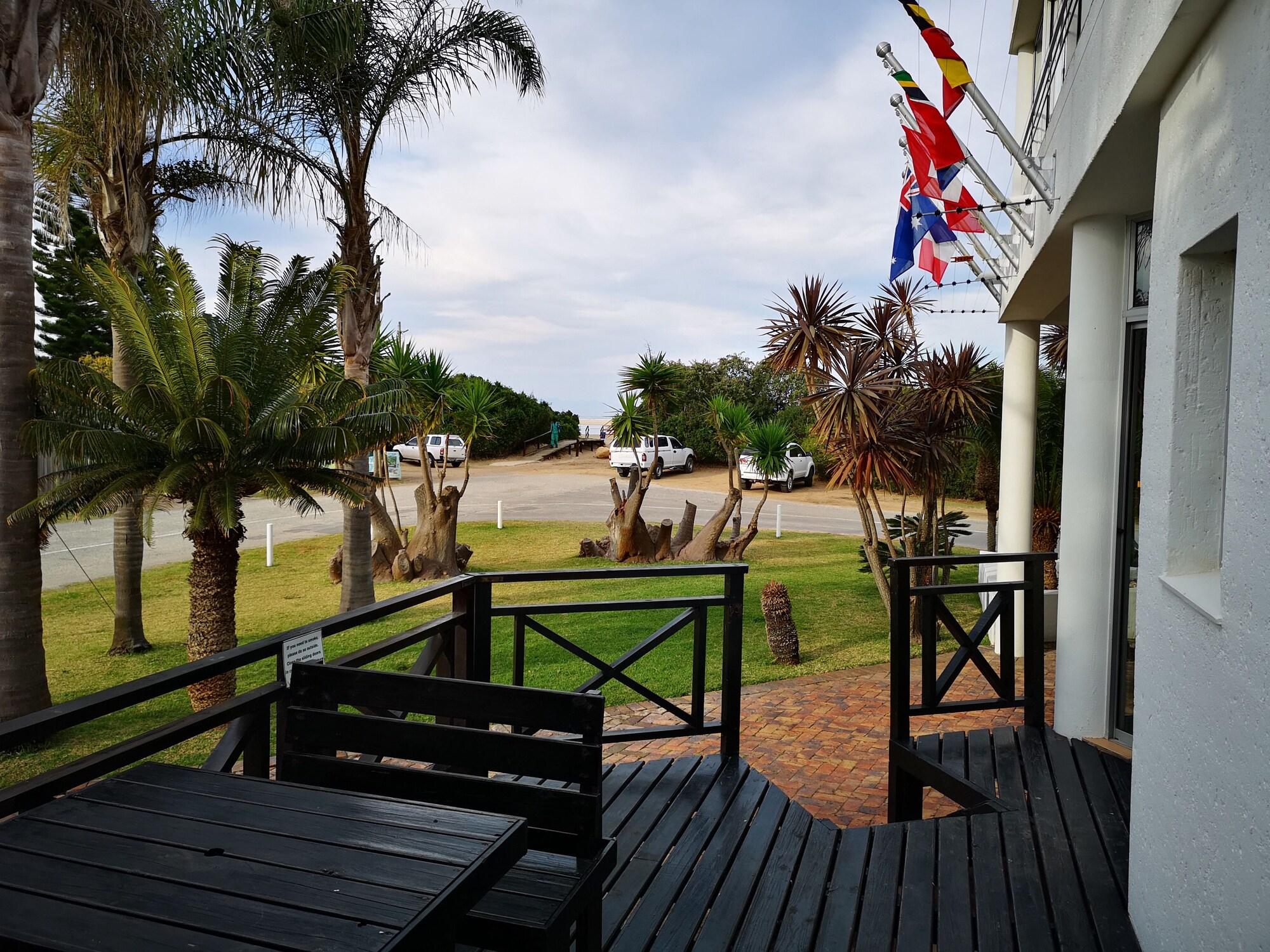 Sunshowers Plett 41/53