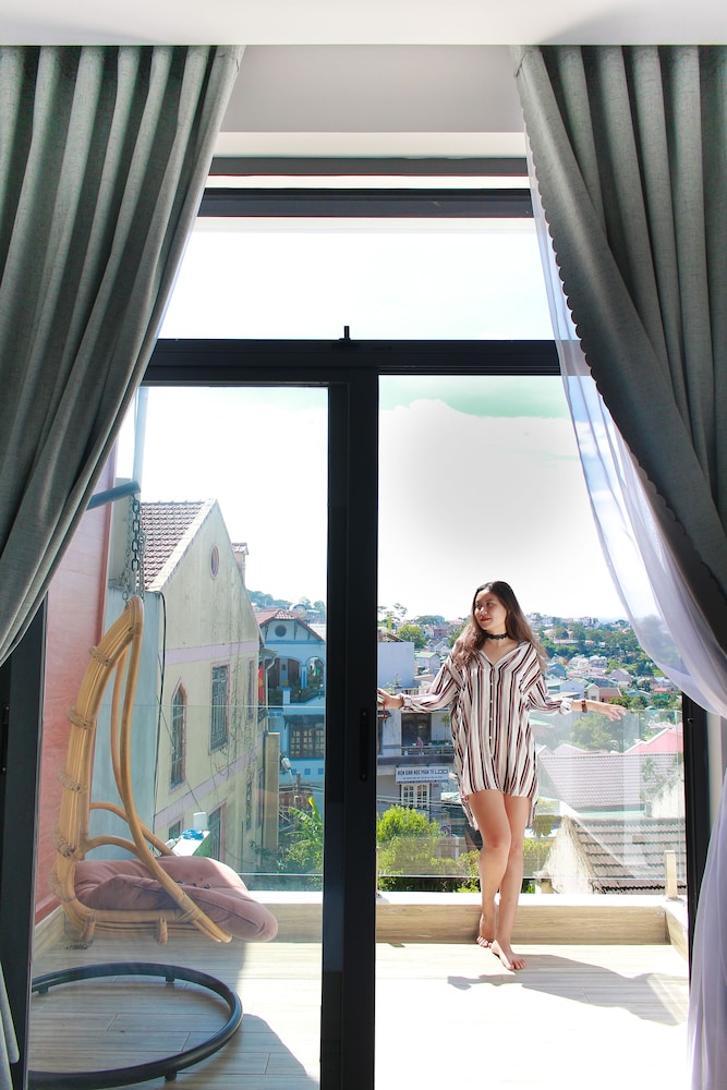 Dalat Memory Inn 11/15