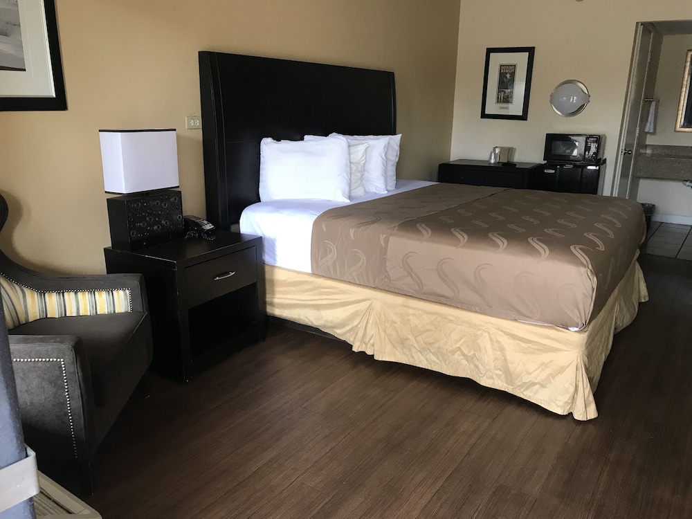 Hotel Bel-Air Orlando near Florida Mall 14/32