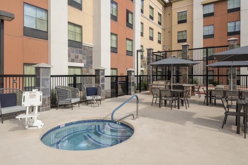 Homewood Suites by Hilton Phoenix North-Happy Valley 53/55