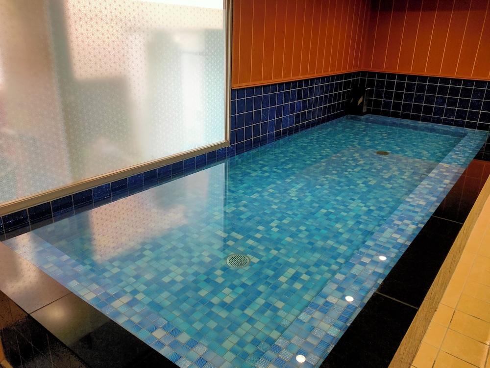 Hotel Erenoa 11/25