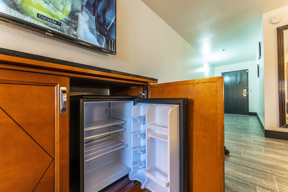 Metro Tempe Extended Stay 31/55