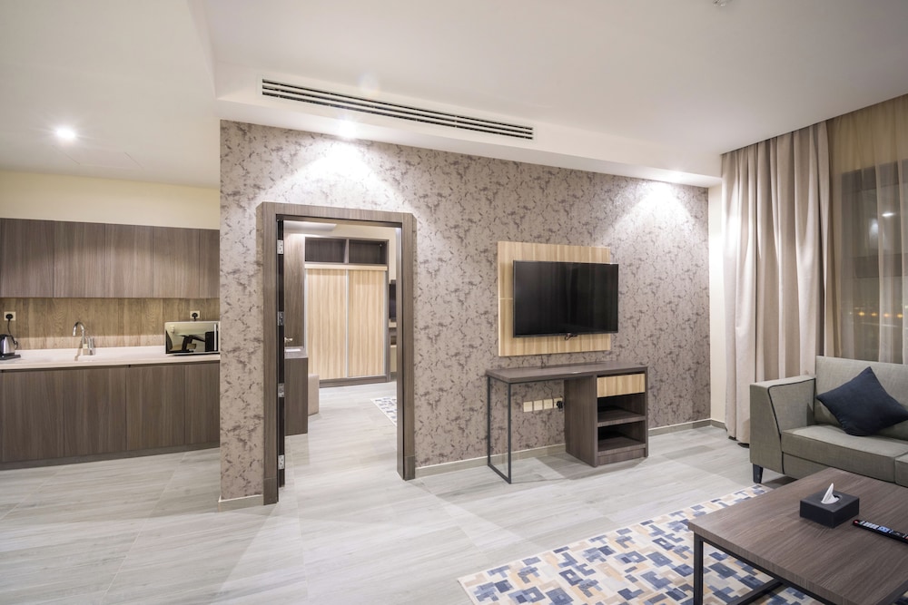 فندق اناله الخبر(Enala Hotel EL Khobar) 33/37