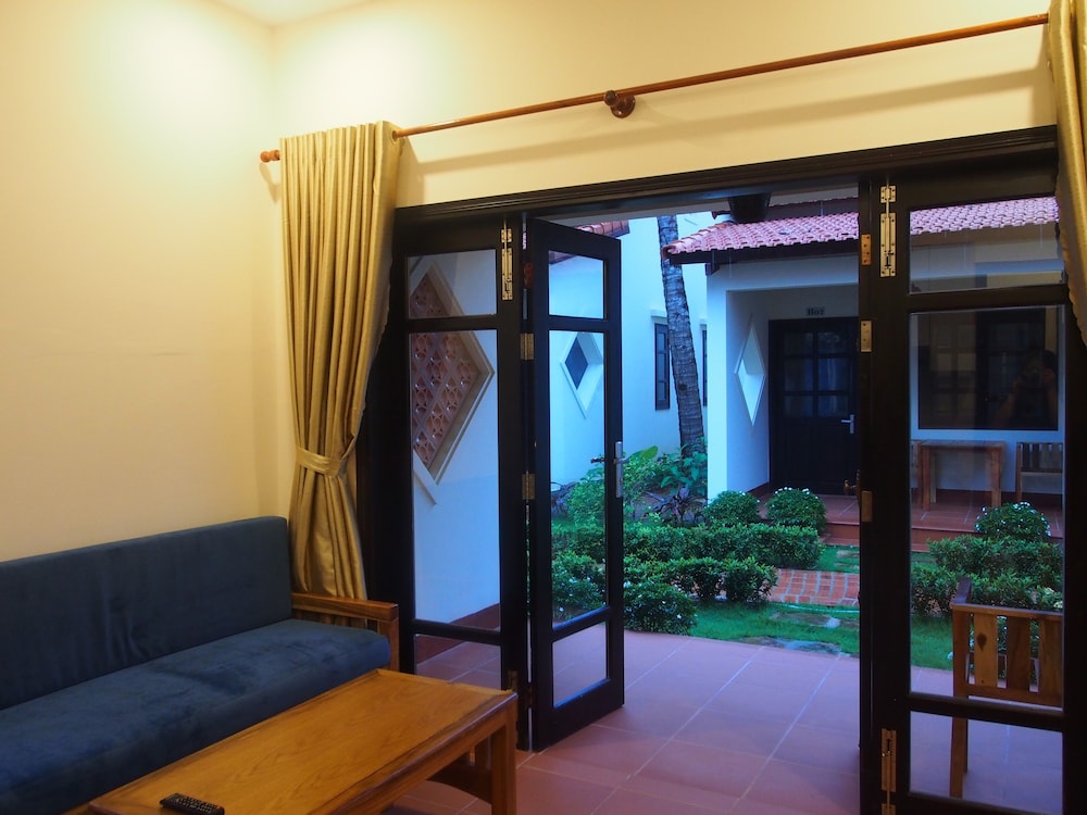 Hula Hula Beachfront Phu Quoc 52/73