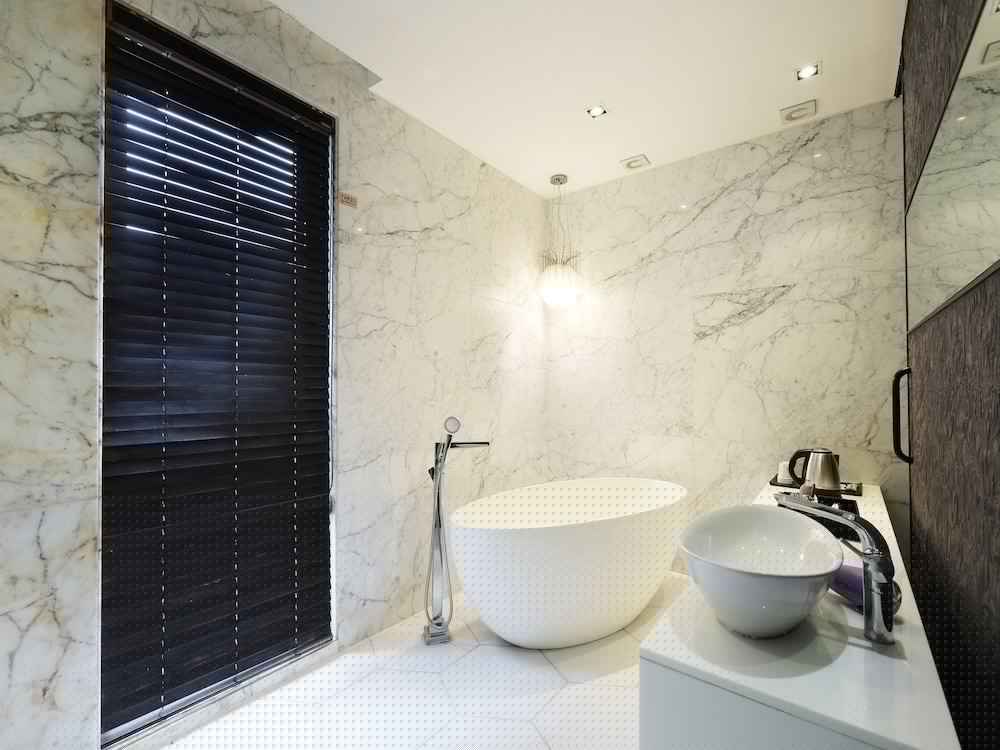 Hotel Amare Incheon Ongnyeon 13/49