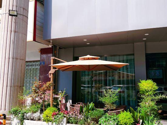 如家セレクト(常州グローバル恐竜城万達広場店) 写真1