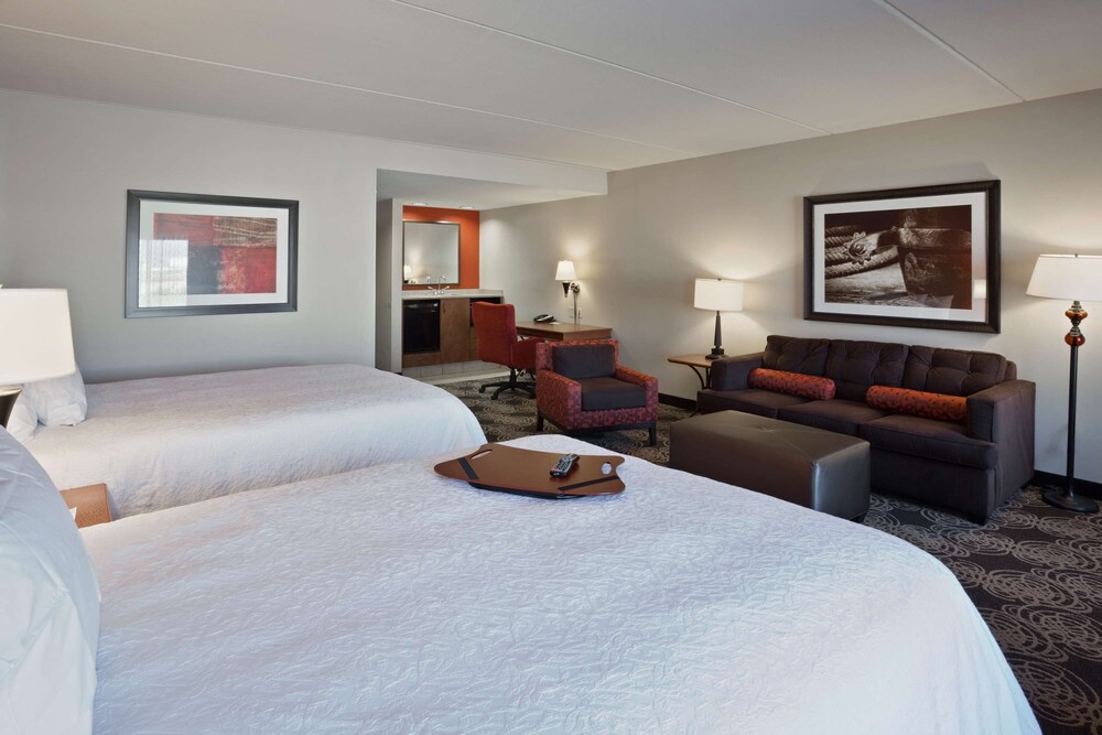 Hampton Inn Suites Dallas Allen 8/51