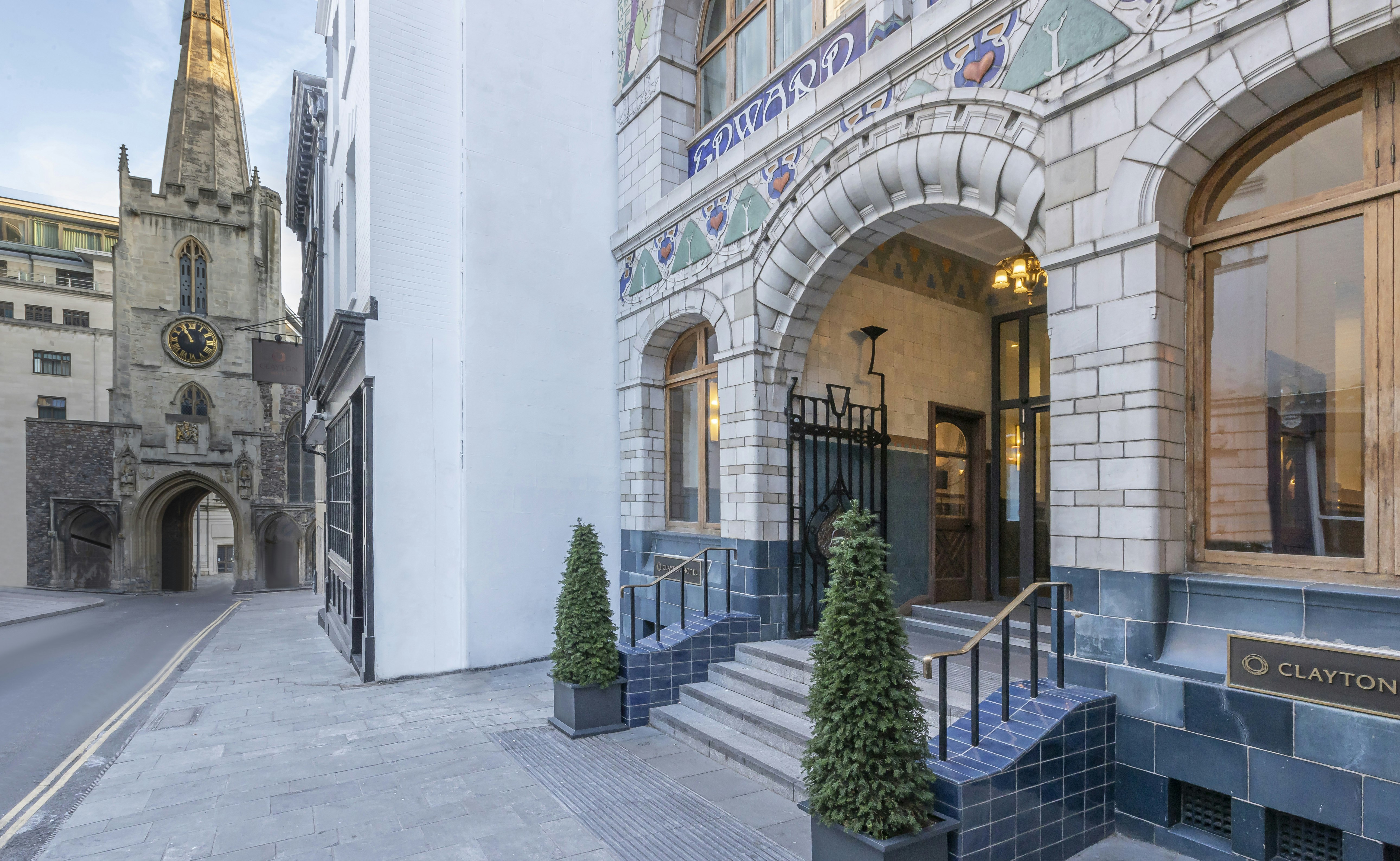 Clayton Hotel Bristol City 56/56