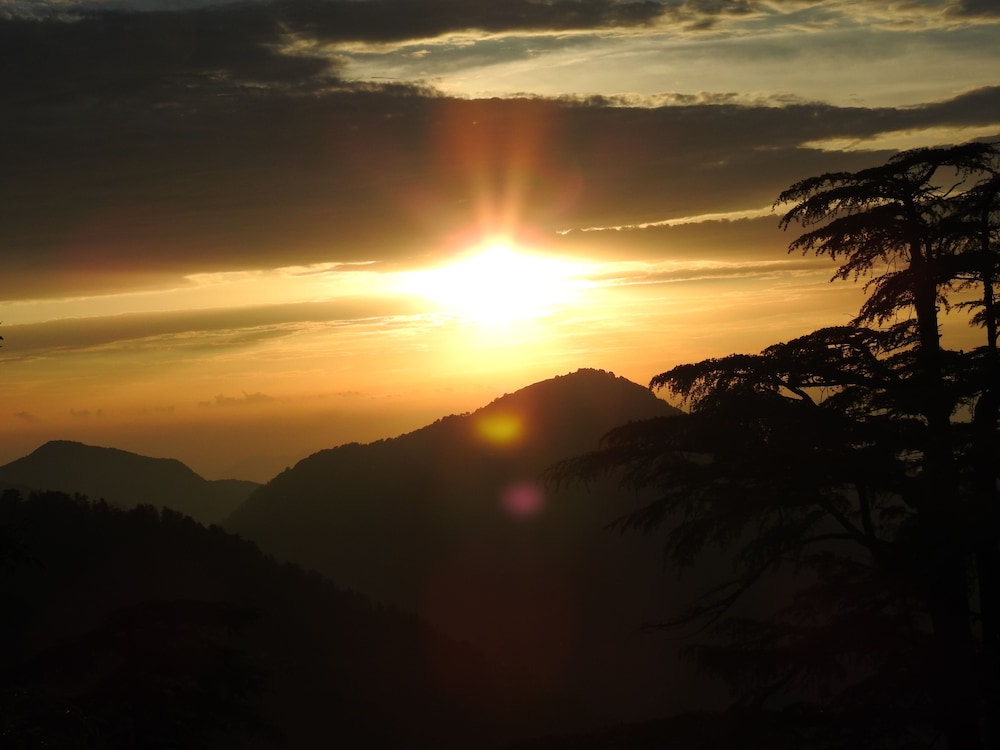Renest Dunsvirk Court, Mussoorie 45/55