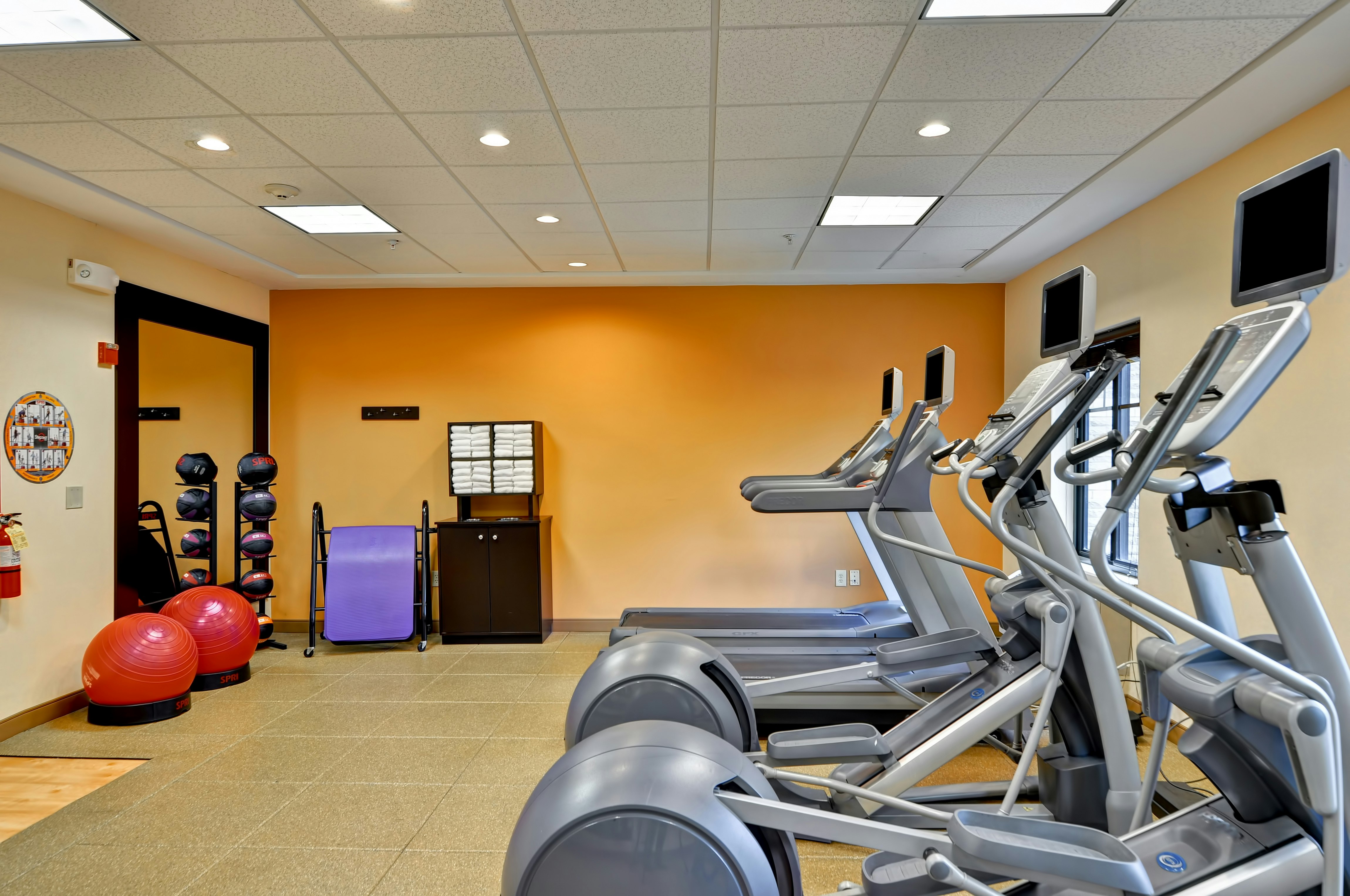 Homewood Suites By Hilton Boston Cambridge Arlington 32/80
