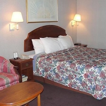 Royal Inn Knoxville Airport Alcoa 4/6