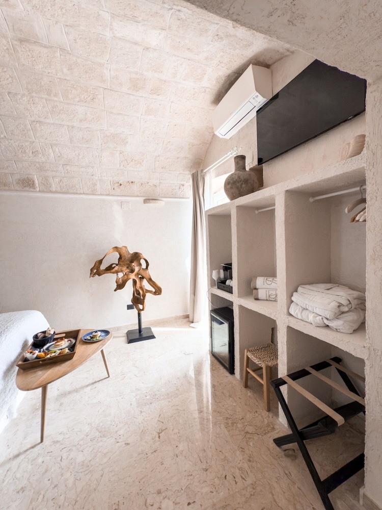 Bellavista Suites 29/50