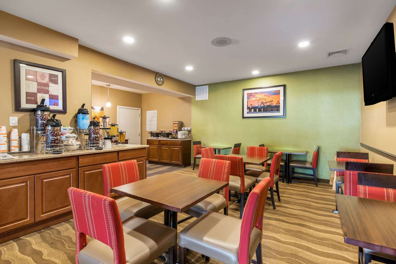 Comfort Suites Atlantic City North 33/36