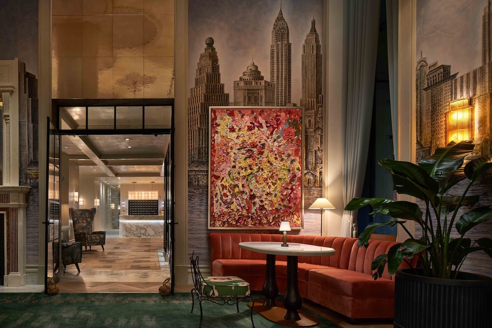 The Wall Street Hotel 5/50