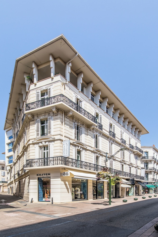 Cannes Croisette Prestige Apparthotel 4/50