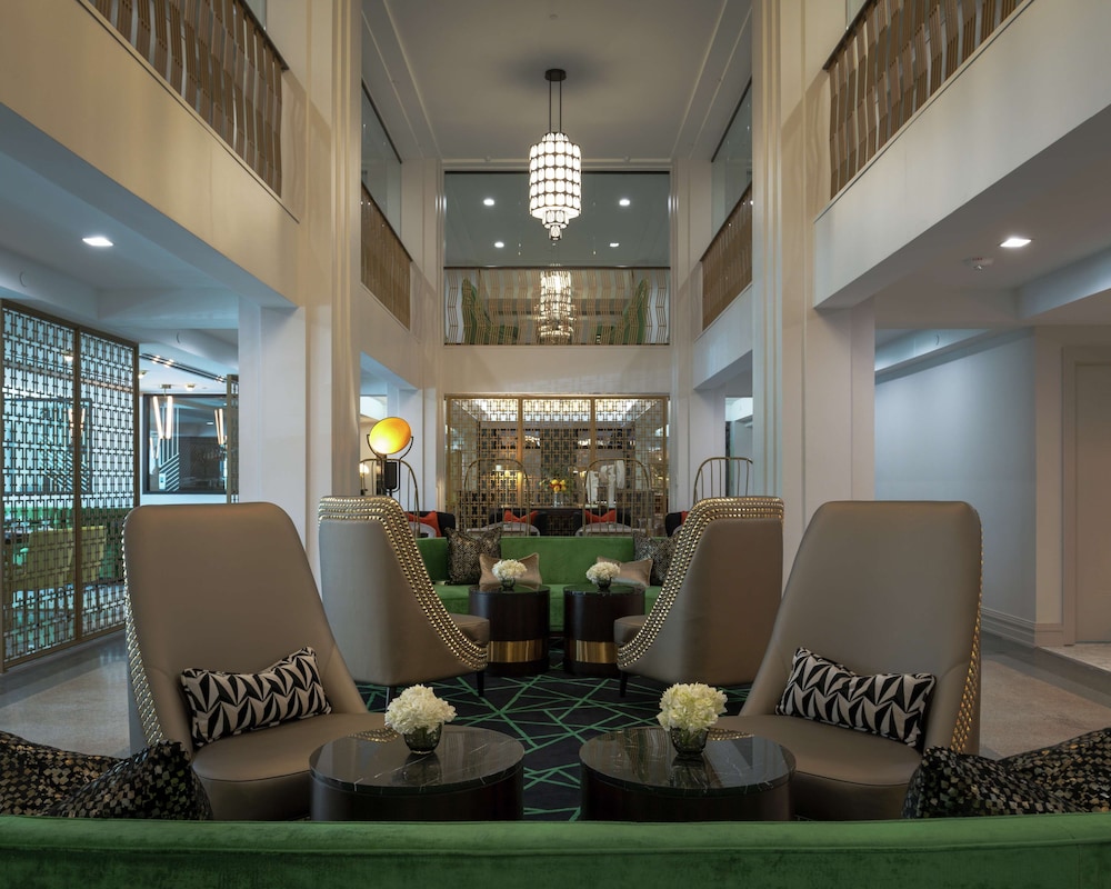 Tulsa Club Hotel Curio Collection By Hilton 59/89