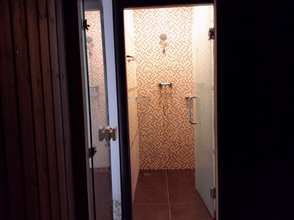 Beachfront Family Penthouse Hua Hin 41/50