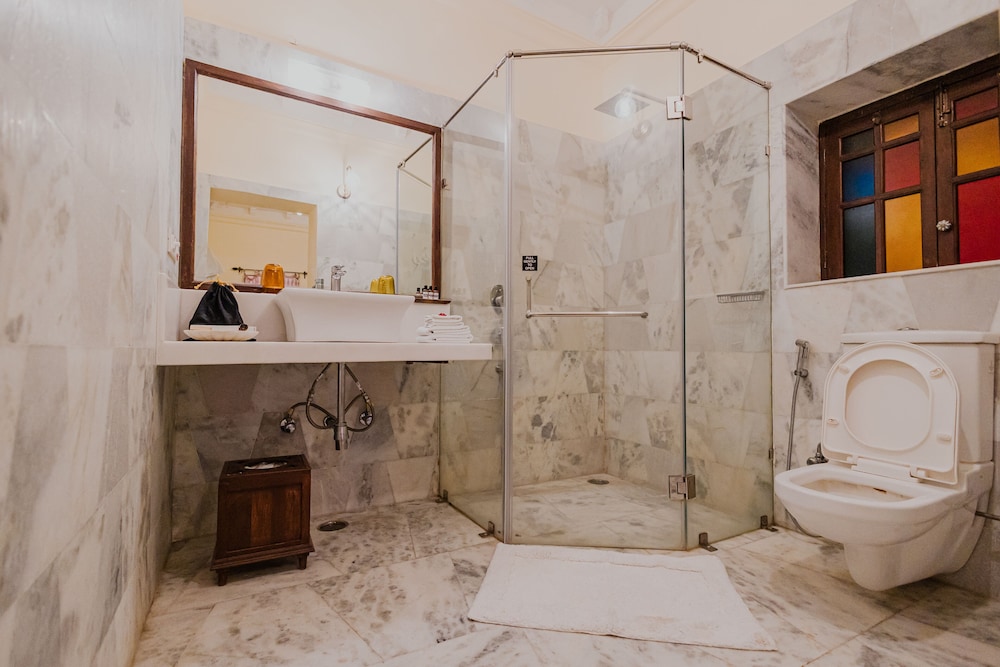 Rawla Narlai Luxury Heritage Hotel 45/50