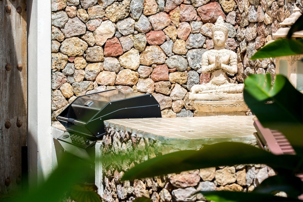 Baan Buaa - 3 Bedroom Beach Side Villa 46/50