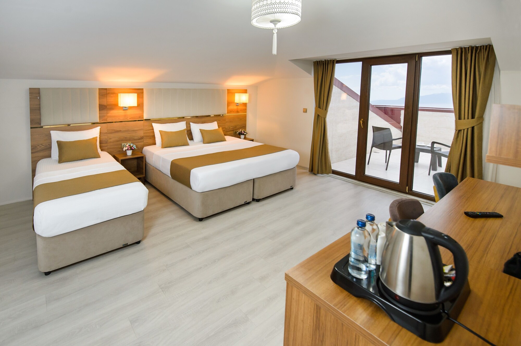 LOFT, COMFORT