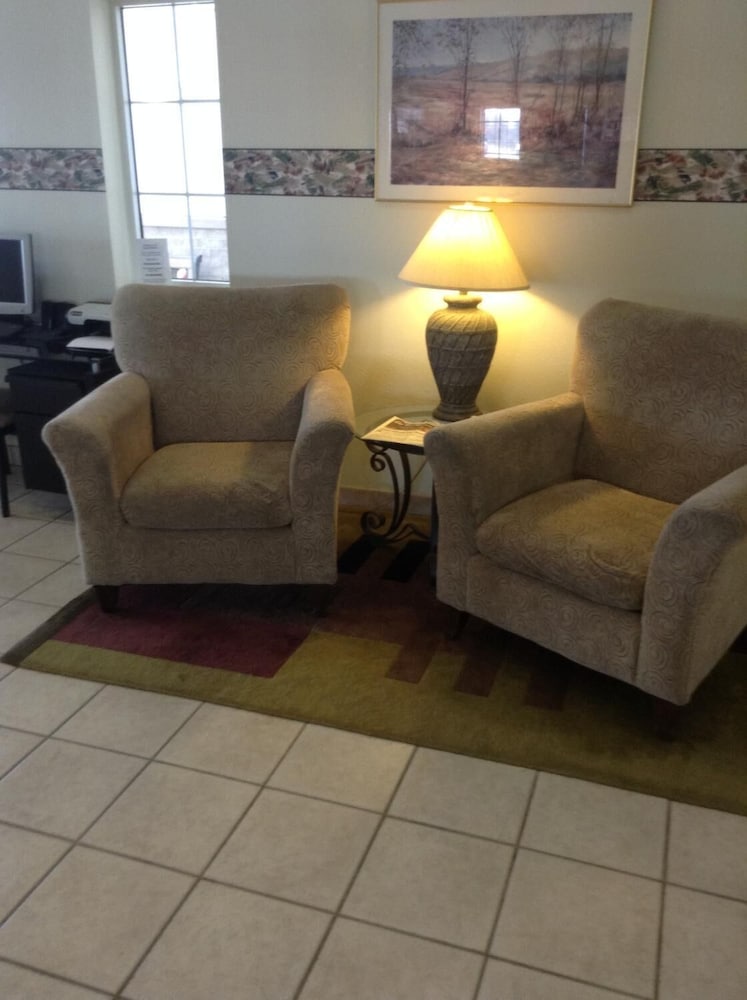 Americas Best Value Inn & Suites Stuart 31/39