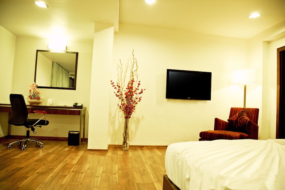 Best Western Plus Ramachandra 42/46