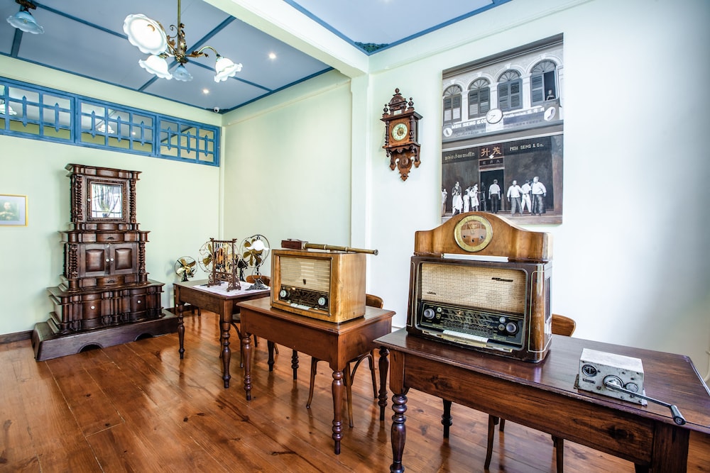 WOO Gallery & Boutique hotel 33/42