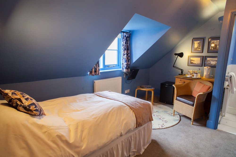 Hill View House Bed and Breakfast 13/29