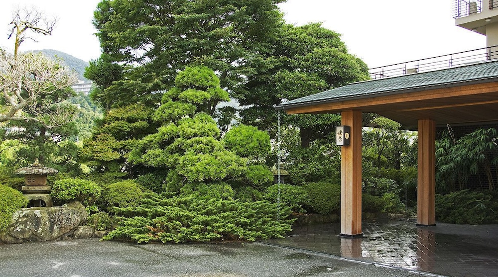 Ginsuiso Bekkan Choraku 4/38