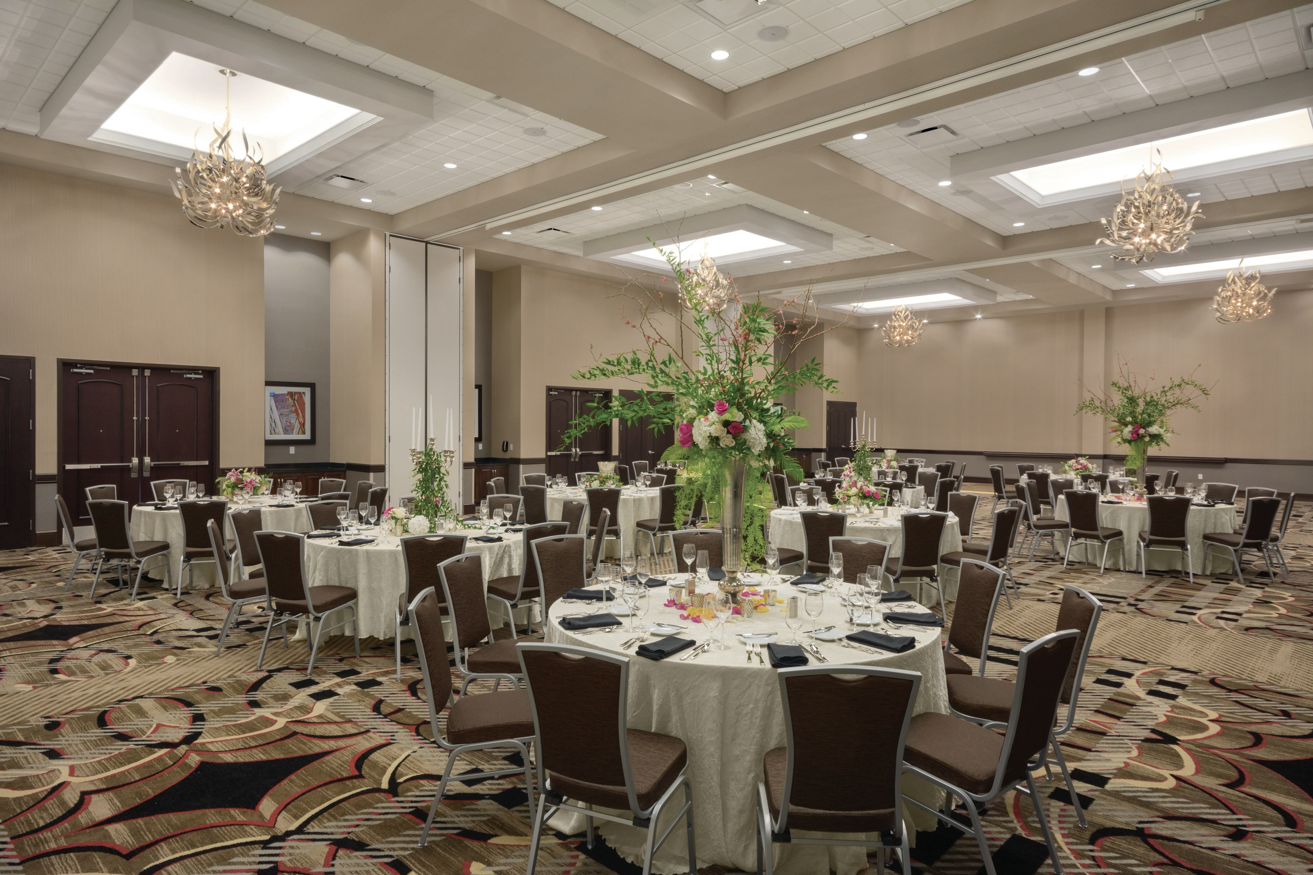 Embassy Suites by Hilton Tuscaloosa Alabama Downtown 76/79