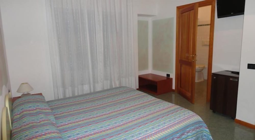 Hotel Ristorante Silvestrino 13/45