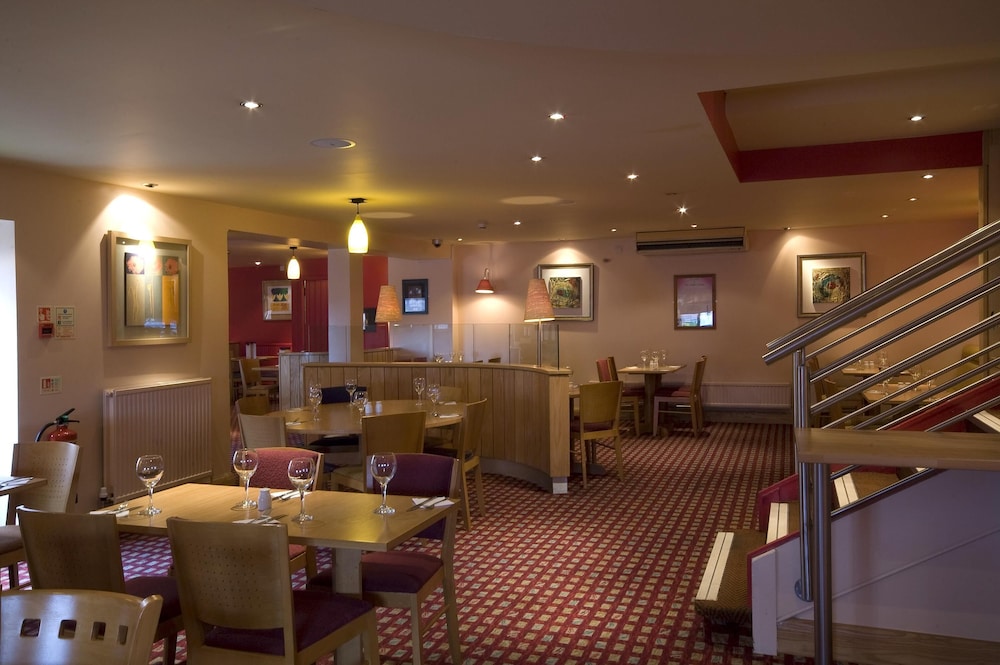 Premier Inn Inverness Centre (Millburn Rd) 54/67