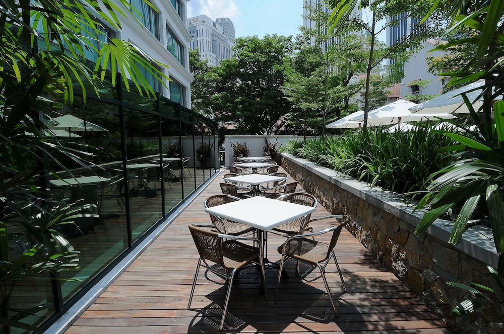 Micasa All Suite Hotel 37/44