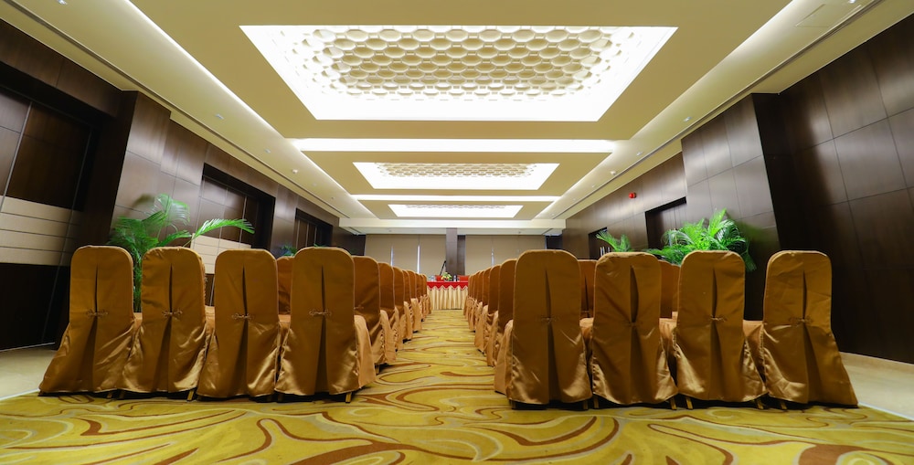 The Crown, Bhubaneswar - IHCL SeleQtions 40/49